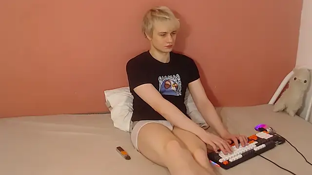 Oliver sweet  online show from March 2026 12:55:01 AM