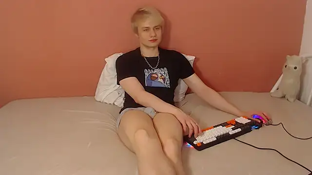 Oliver sweet  online show from April 2026 01:09:02 AM