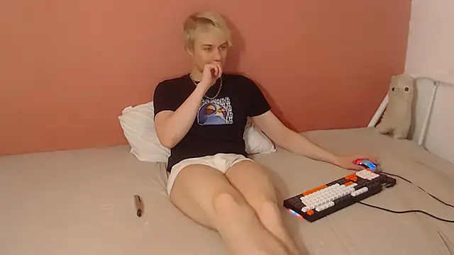 Oliver sweet  online show from March 2026 01:14:01 AM