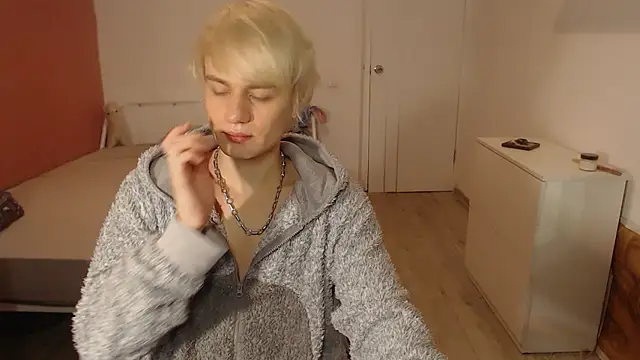 Oliver sweet  online show from January 2026 01:22:01 AM