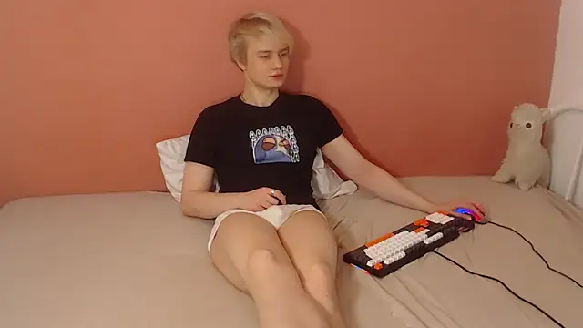 Oliver sweet  online show from April 2026 01:12:01 AM