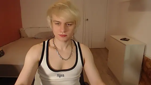 Oliver sweet  online show from February 2026 12:19:02 AM