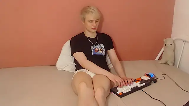 Oliver sweet  online show from March 2026 11:54:02 PM