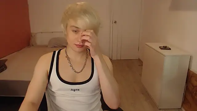 Oliver sweet  online show from February 2026 01:26:02 AM