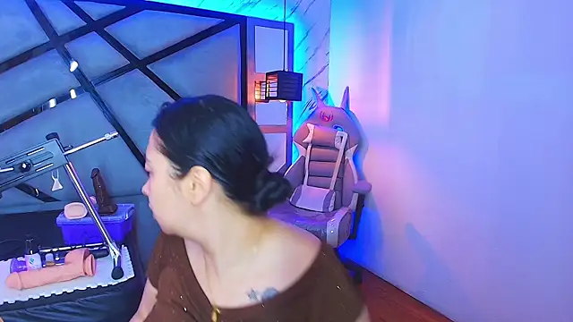 sayumi dirty online show from April 2026 02:13:01 PM