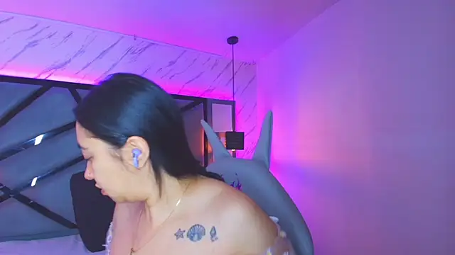 sayumi dirty online show from February 2026 11:54:01 AM