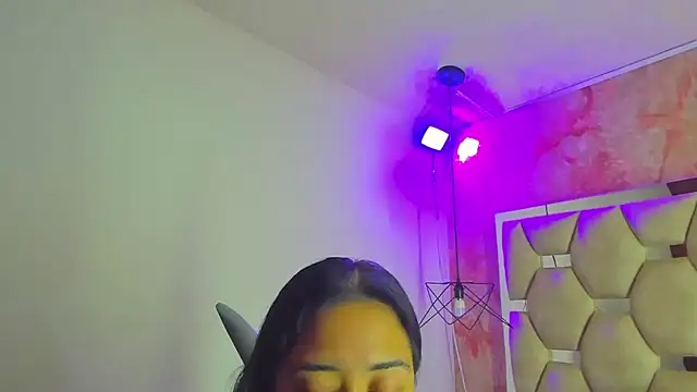 sayumi dirty online show from October 2025 12:28:01 PM