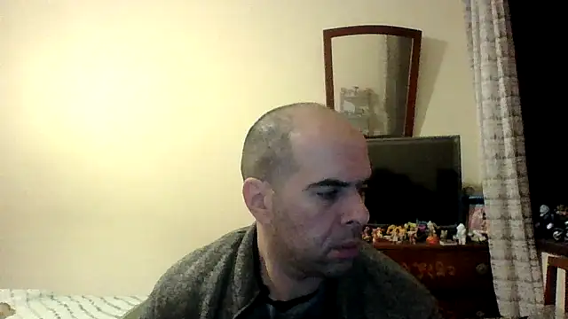 Snapshot of sstrasser chatting on December 2024 01:45:01 AM sstrasser online show from December 2024 01:45:01 AM