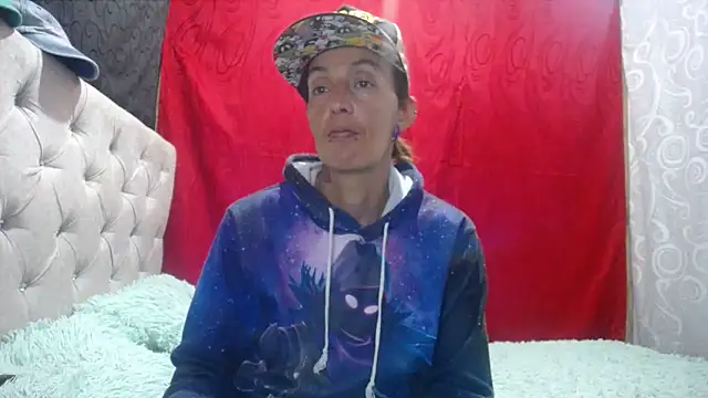 Snapshot of anyu1306 chatting on October 2025 07:44:02 PM anyu1306 online show from October 2025 07:44:02 PM