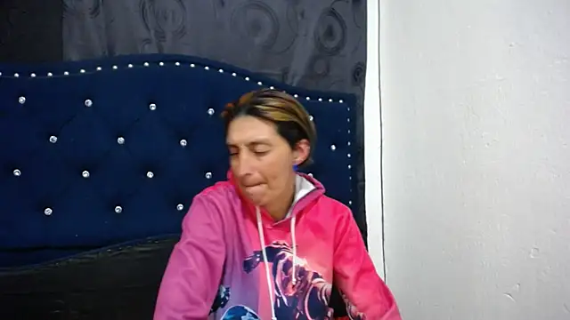 Snapshot of anyu1306 chatting on February 2025 04:25:01 AM anyu1306 online show from February 2025 04:25:01 AM