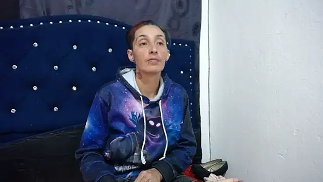 Snapshot of anyu1306 chatting on February 2025 09:14:01 PM anyu1306 online show from February 2025 09:14:01 PM