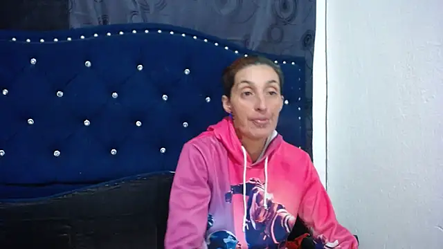 Snapshot of anyu1306 chatting on March 2025 08:44:01 AM anyu1306 online show from March 2025 08:44:01 AM