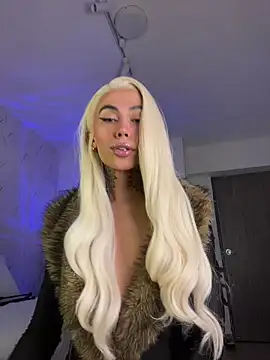 Miss sagitario online show from May 2026 11:38:02 AM