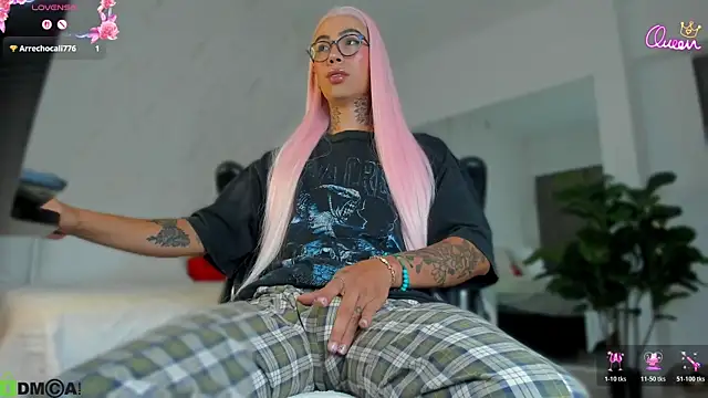 Miss sagitario online show from March 2026 12:12:01 PM