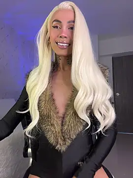 Miss sagitario online show from May 2026 12:04:02 PM