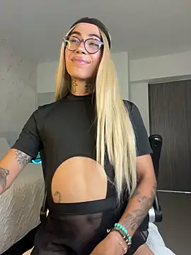 Miss sagitario online show from April 2026 01:41:01 PM