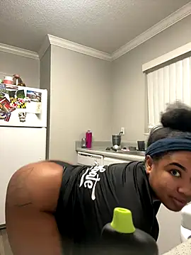 creamdreammmm online show from December 2025 04:39:02 AM