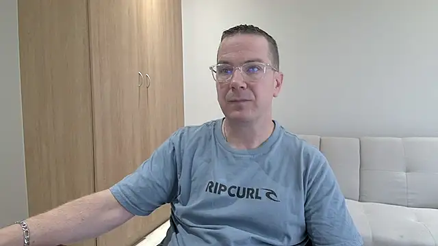 BrettJ81 online show from February 2026 02:30:02 PM