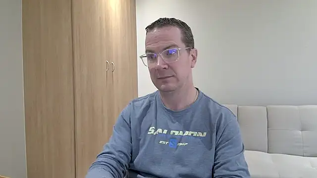 BrettJ81 online show from May 2026 02:16:02 PM