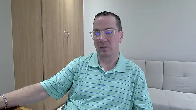 BrettJ81 online show from September 2025 01:55:01 PM