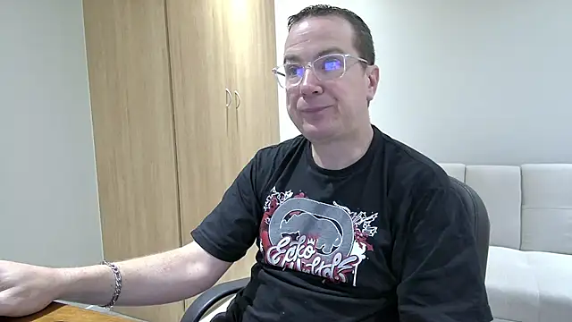 BrettJ81 online show from November 2025 02:54:02 PM