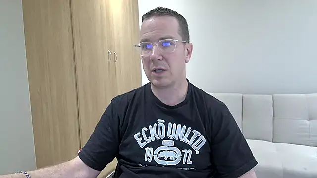 BrettJ81 online show from March 2026 02:55:01 PM