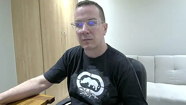 BrettJ81 online show from March 2026 05:27:02 PM