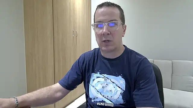 BrettJ81 online show from April 2026 04:56:01 PM