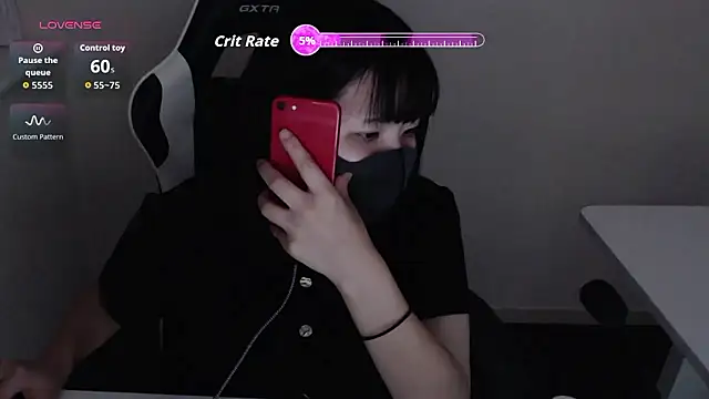 Snapshot of mimika0403 chatting on October 2025 03:25:01 PM mimika0403 online show from October 2025 03:25:01 PM