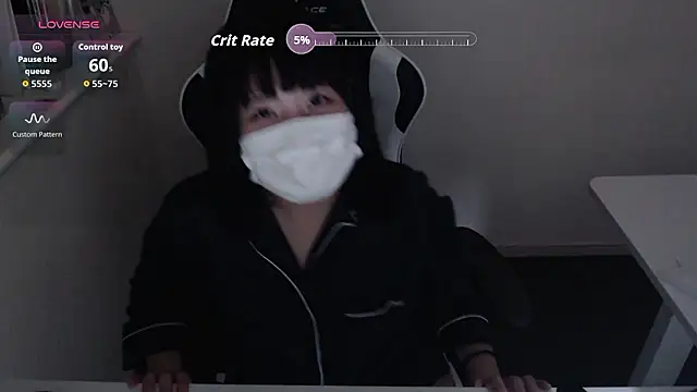 Snapshot of mimika0403 chatting on October 2025 03:44:02 PM mimika0403 online show from October 2025 03:44:02 PM