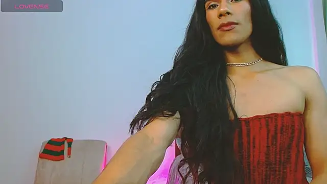 Snapshot of katleya_sweett chatting on December 2025 08:14:01 PM katleya sweett online show from December 2025 08:14:01 PM