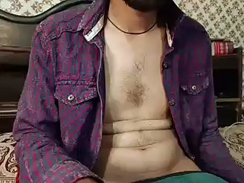 Snapshot of BrownBoy69666 chatting on February 2025 12:05:01 AM BrownBoy69666 online show from February 2025 12:05:01 AM