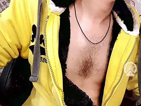 Snapshot of BrownBoy69666 chatting on December 2024 11:41:02 PM BrownBoy69666 online show from December 2024 11:41:02 PM