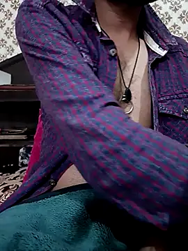 Snapshot of BrownBoy69666 chatting on February 2025 07:10:01 AM BrownBoy69666 online show from February 2025 07:10:01 AM