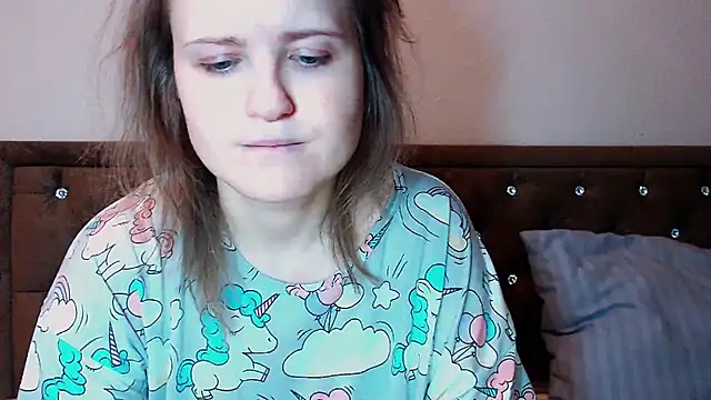 Sara4uu online show from February 2026 11:35:01 PM