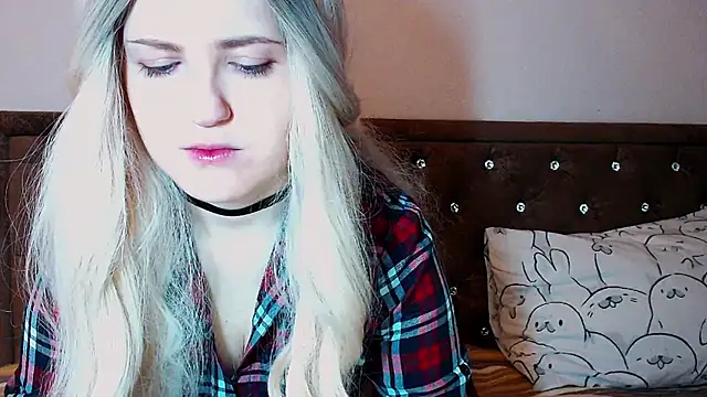 Sara4uu online show from November 2025 11:16:02 PM