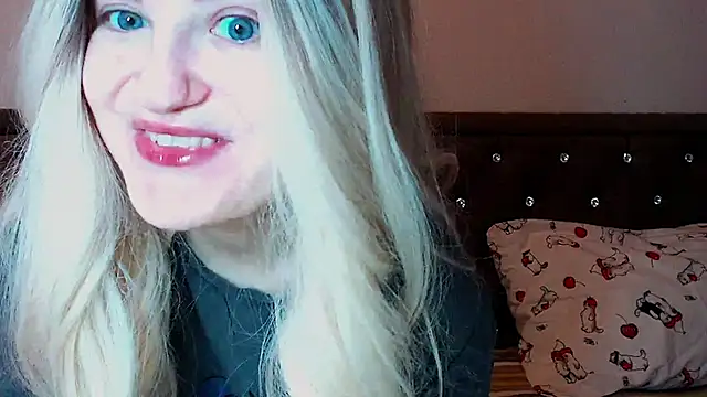 Snapshot of Sara4uu chatting on October 2025 10:22:01 PM Sara4uu online show from October 2025 10:22:01 PM