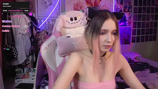 Evie Ro online show from February 2025 12:08:02 AM