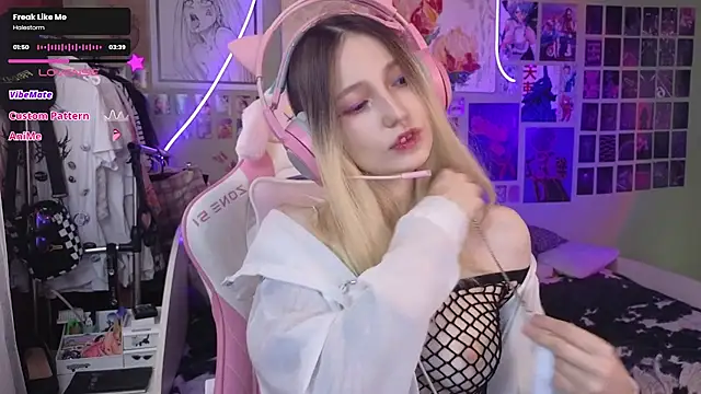 Evie Ro online show from March 2025 07:35:02 AM