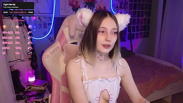 Evie Ro online show from October 2025 09:59:02 PM