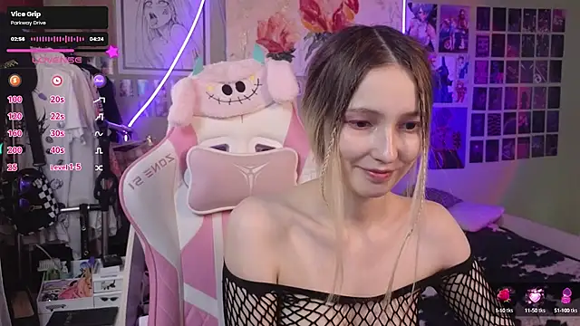 Evie Ro online show from March 2025 10:38:02 AM