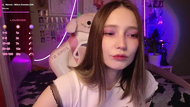 Evie Ro online show from May 2026 08:34:01 PM