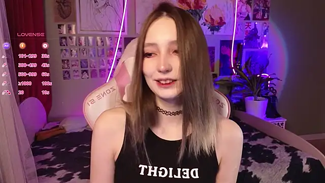 Evie Ro online show from April 2026 11:47:02 PM