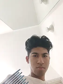 Snapshot of Mangopitudo chatting on December 2024 04:31:01 AM Mangopitudo online show from December 2024 04:31:01 AM