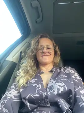 mommy nadin online show from February 2026 02:29:01 PM