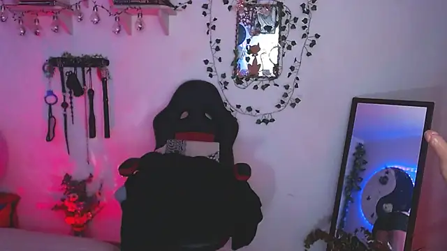 Eve Blue77 online show from April 2026 01:40:02 AM