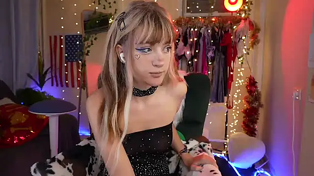 Snapshot of Sandy_Nekochan chatting on December 2024 05:18:02 PM Sandy Nekochan online show from December 2024 05:18:02 PM