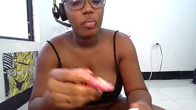 Snapshot of Ashaichious chatting on September 2025 09:58:01 PM Ashaichious online show from September 2025 09:58:01 PM