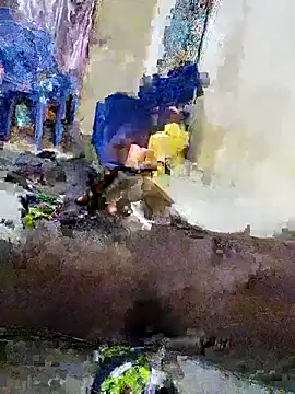 pesaonge online show from December 2025 12:33:01 AM