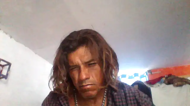 Snapshot of kvr27 chatting on April 2026 10:27:01 PM kvr27 online show from April 2026 10:27:01 PM